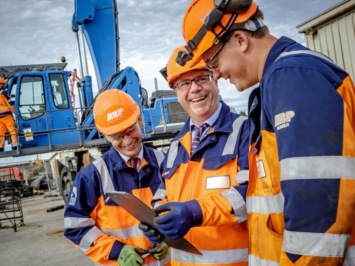 Photograph of mechanical engineers at the Port of Hull, East Yorkshire.